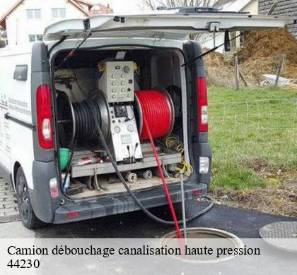 Camion débouchage canalisation haute pression saint-sebastien-sur-loire-44230 CW Plomberie nantais